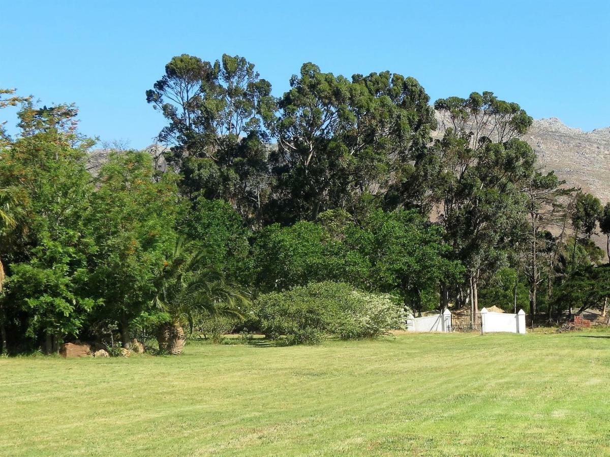 Casa de Férias Weavers' Gordonʼs Bay